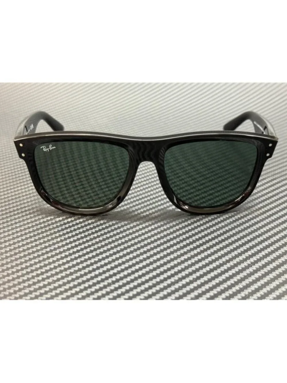 Ray-Ban